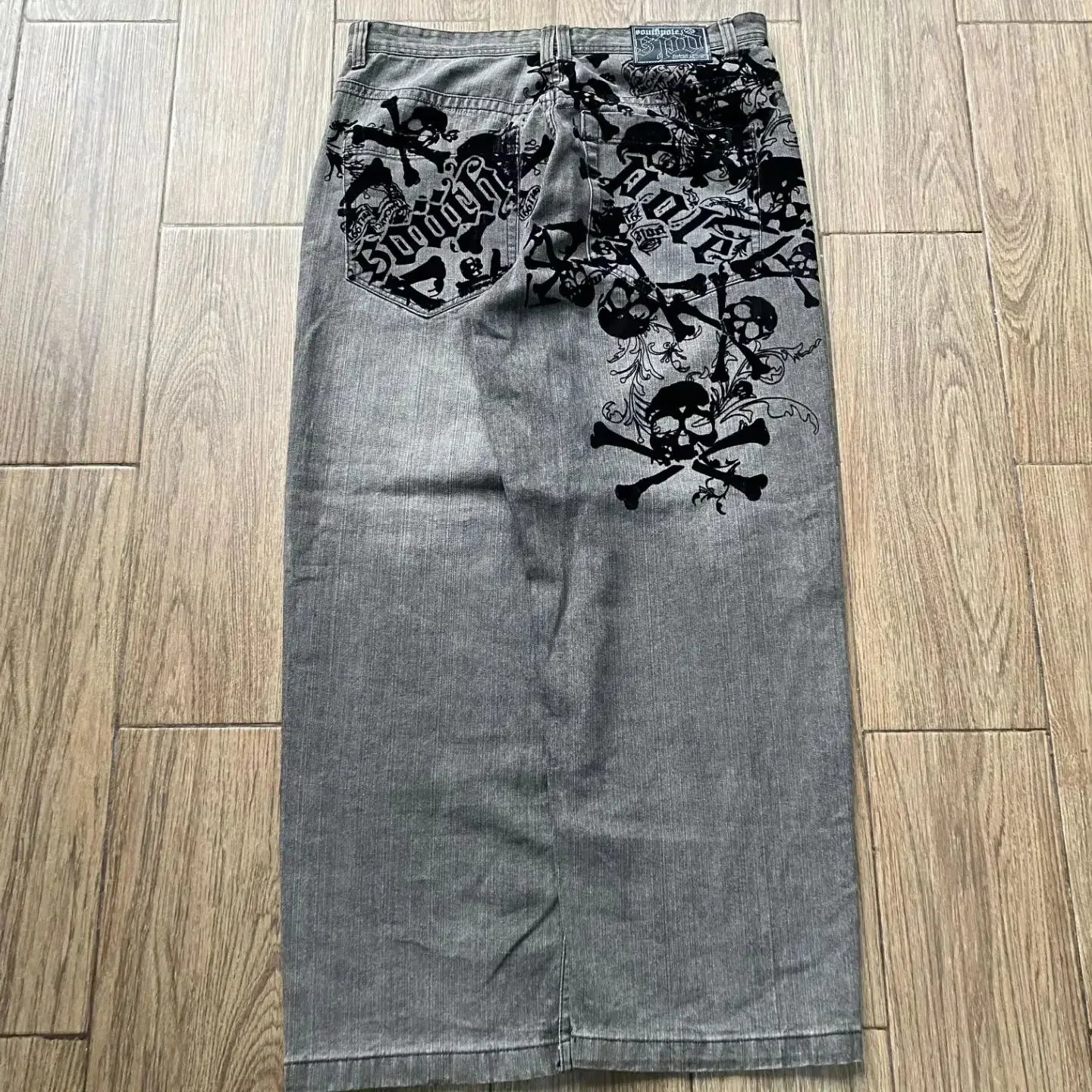 Embroidered Baggy Skater Jeans
