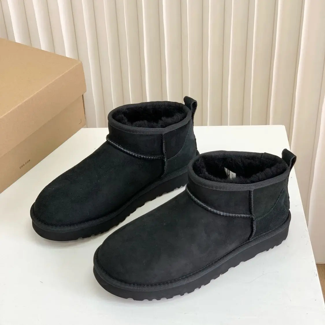 Comfortable Platform Mini Boots