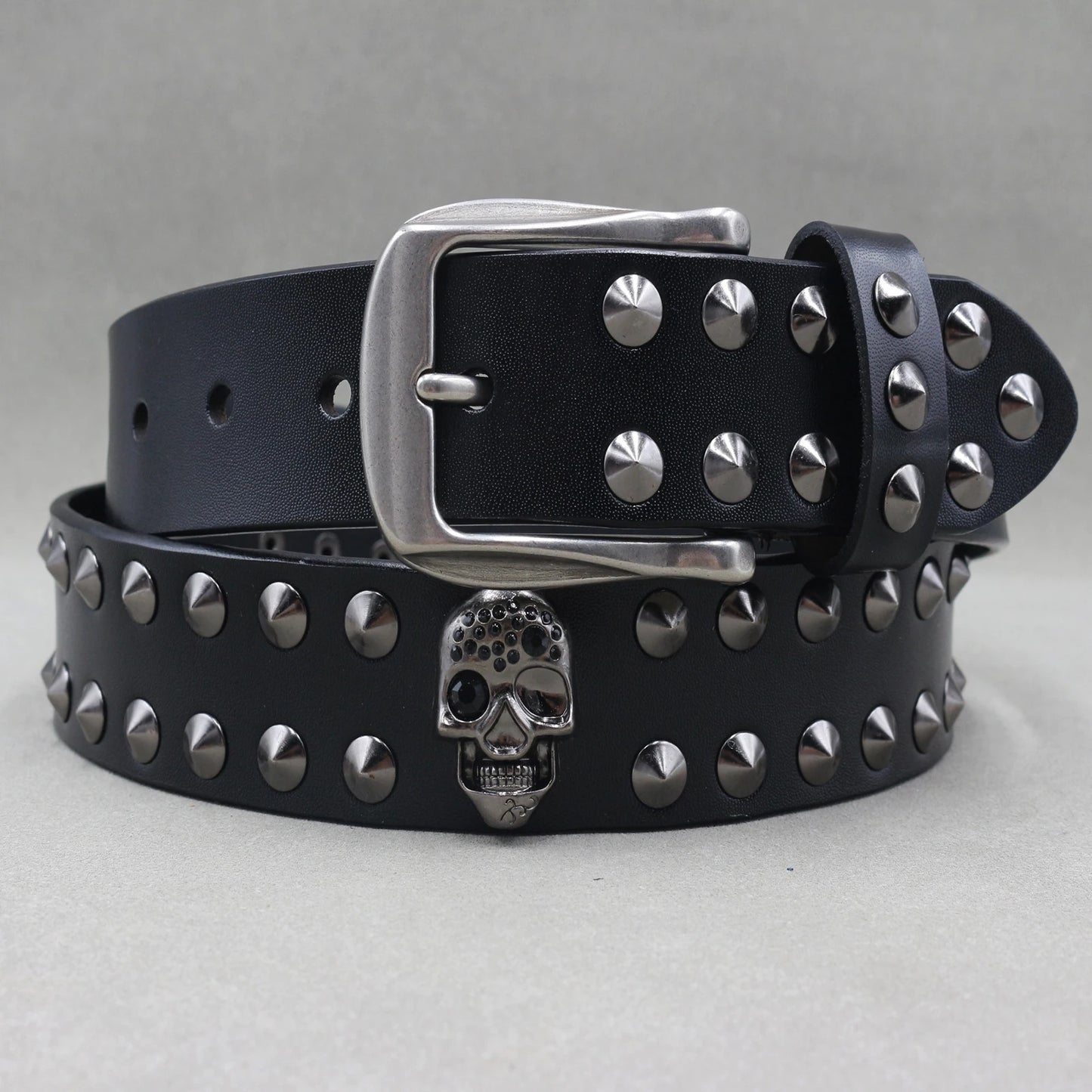 Metal Rivet Leather Belt
